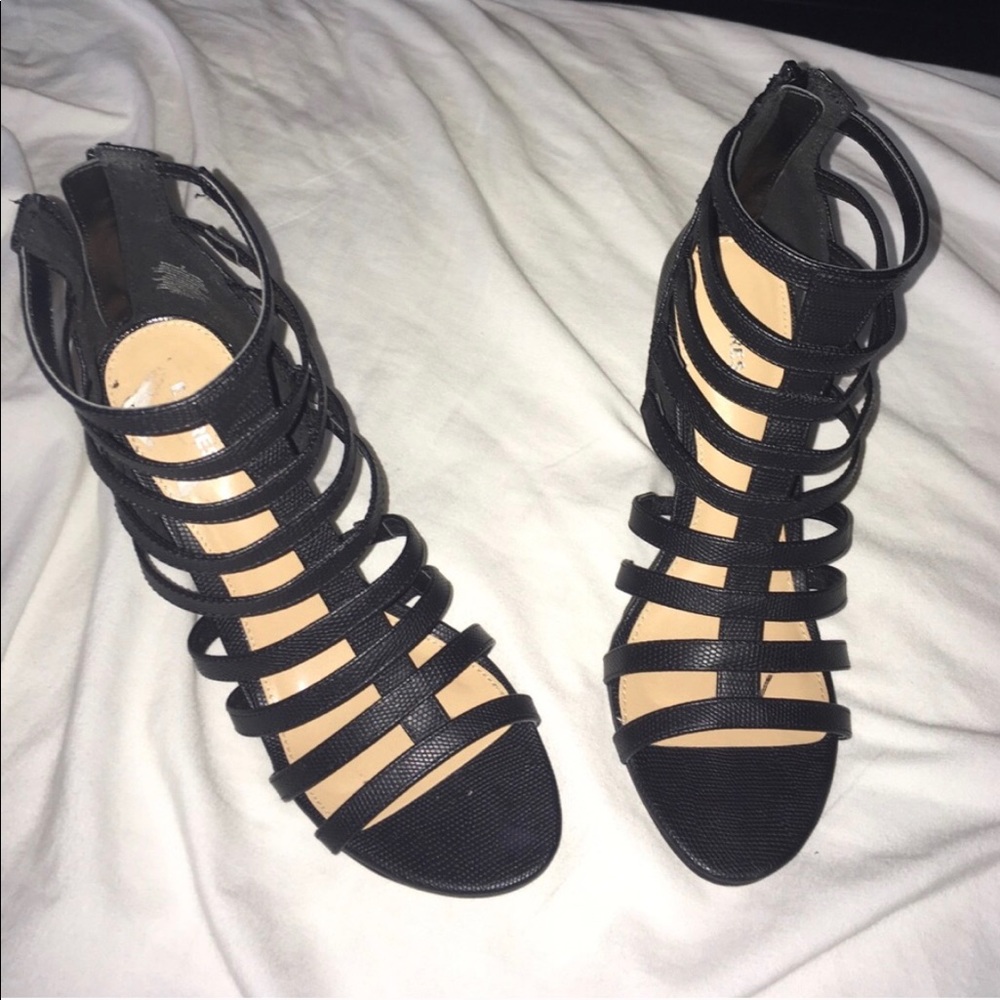Express Wedges